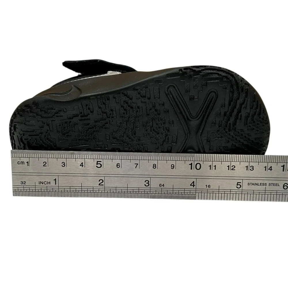 Nike Team Hustle D Baby‎ Infant Boys Slip-on Sneakers Size 5 Black-Gray